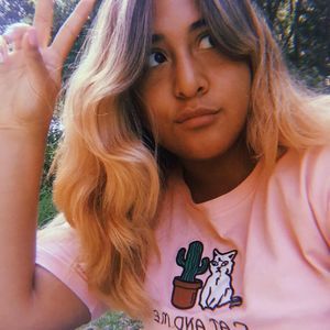 Meet your Posher, Vanessa